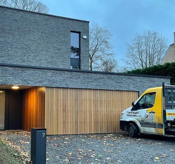 porte de garage en bois